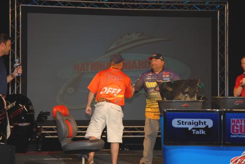 47320BE5-EA4C-433B-BB92-30F7CF328304