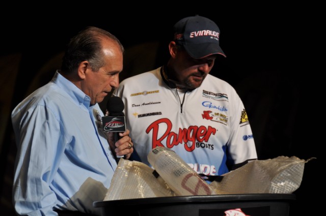 475E745F-DC86-49A8-B03F-80B62E7448E8