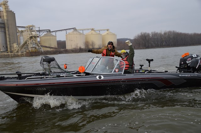 47631F3D-8D92-4AE9-B85F-F33D4AF64A30