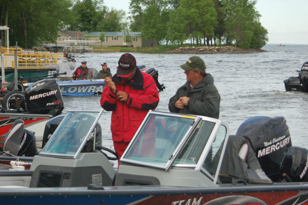 47752A96-7D9E-4400-BEC8-5354B5FA28B8