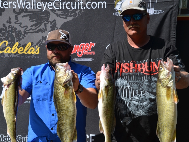 4781D83E-0BB3-4F00-AE64-8007E7692F1E