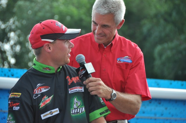 47A0F9C9-2029-4FA1-8D35-01EA954E1F2A