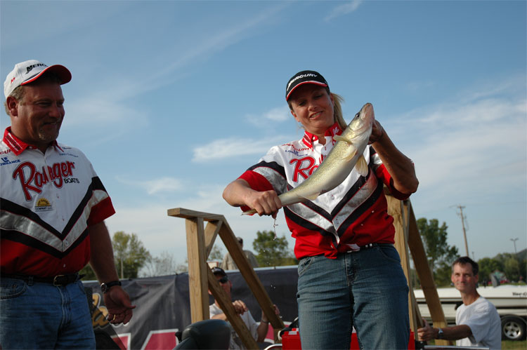 47B0FA6F-8C67-4CB2-99C6-1E337DE7F570