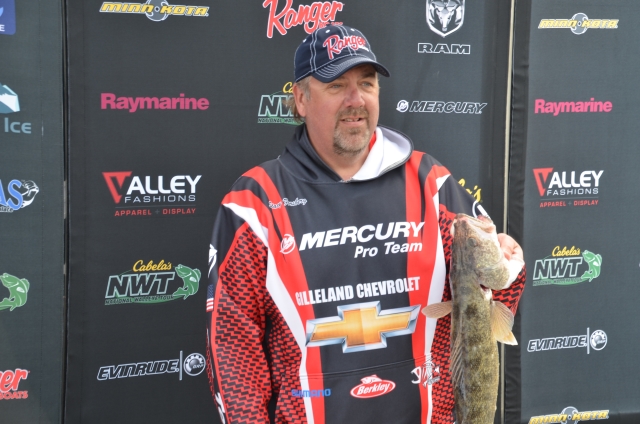 47D4EB1F-E32F-47EB-915E-3DB0AE1DE90B