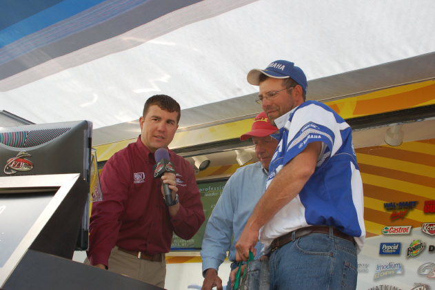 482CE123-70A2-4ADE-B957-DD81A423E3DA