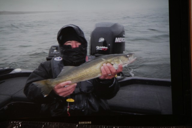 48597DAA-038E-40B8-8E58-600679AA16F3