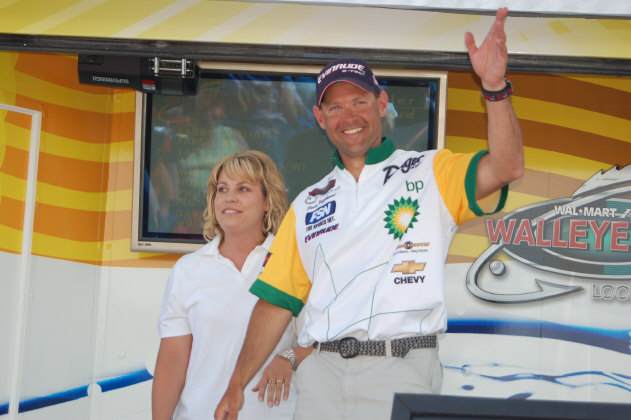 48631531-4CF9-4039-9884-3304C461A2FC