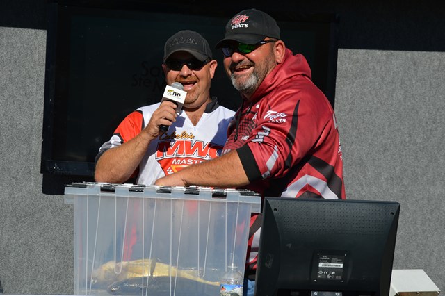 48713D02-51EB-4DB8-A576-9D968C921F0D