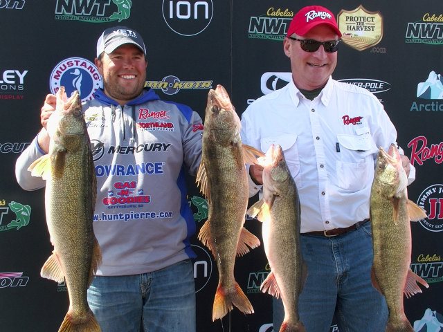 48A31B83-D0B0-4AE6-811F-48A0525ACE8F