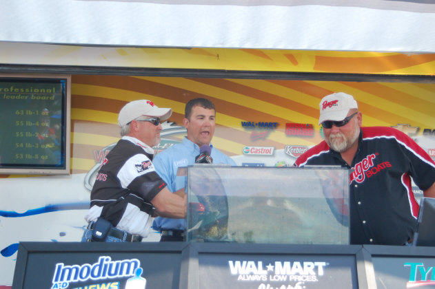 48A5E66E-16B3-497D-8944-5321AFC78447