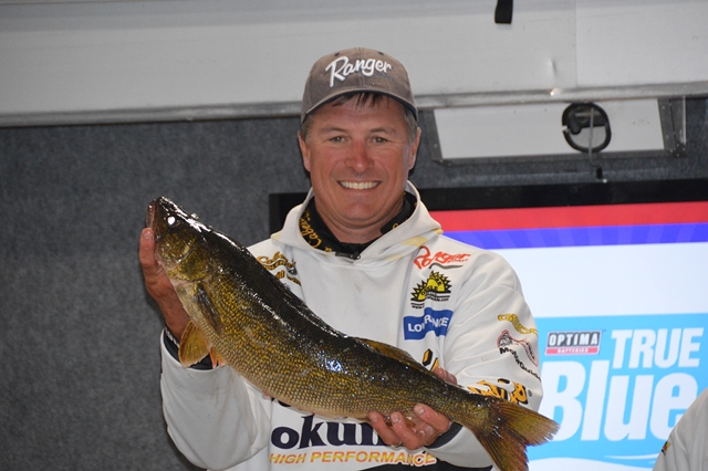 48C6D176-4AC8-42FF-A3E3-CC47D2CF5797