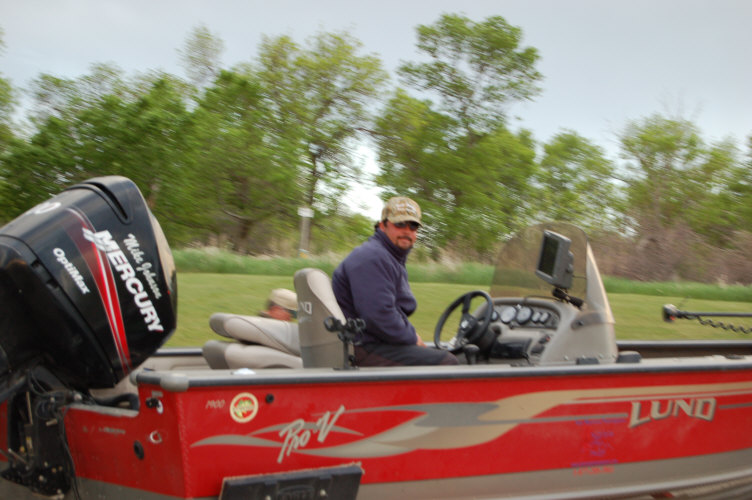 48E00E3E-AA9C-4B74-AA08-5D542838A9AB