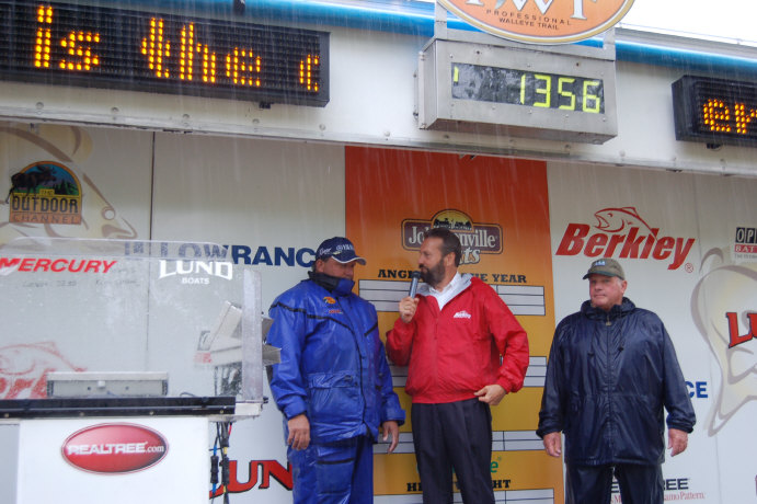 48F78389-C957-4564-8705-0467CDB4B2A7