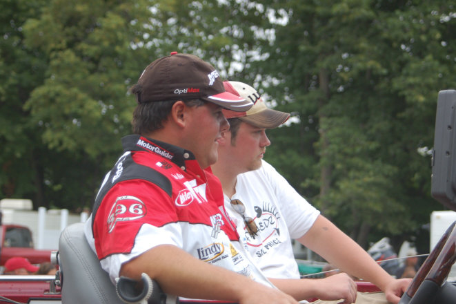 4942C5D7-04B2-45BC-87A0-D16DFD018E53