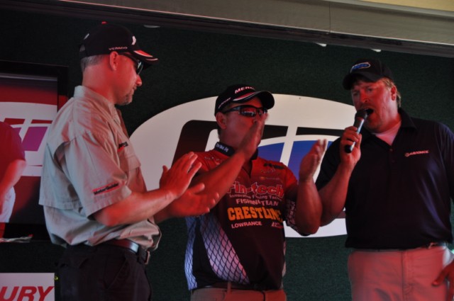 49511C6C-2081-4BD6-8A6D-38804DDF7A12