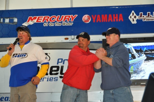 4986CE10-866E-4C49-AB7C-0D591E0CAC5B