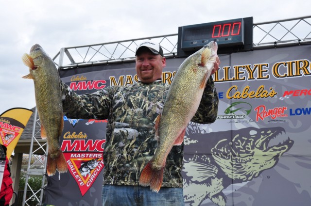 49B04383-3322-4052-8DC5-B8A41C0A64D5