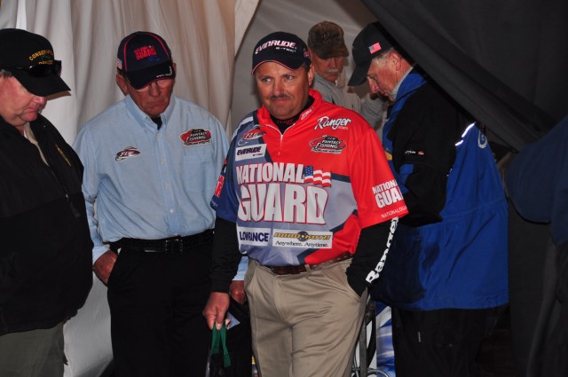 49DA72C8-7A80-434E-8800-2F426E38FCC5