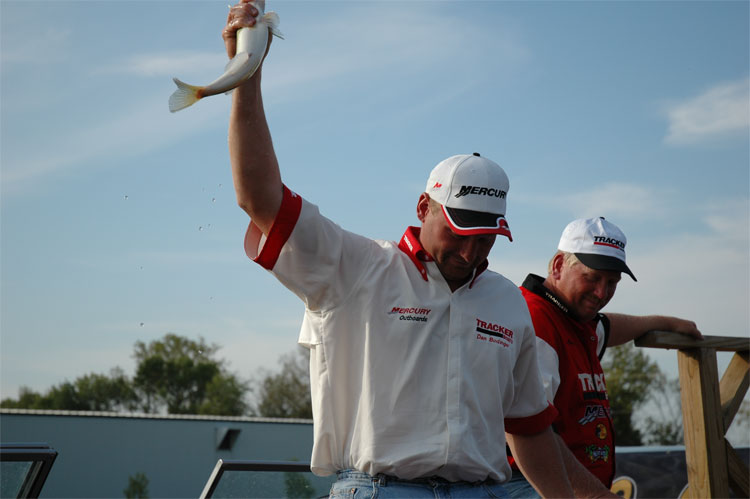 4A0B47EC-FAF0-46F8-9499-A023E0682CA7