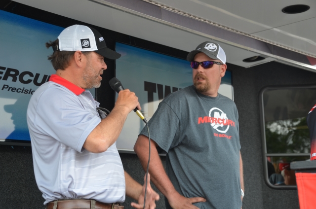 4A437512-296E-4D5A-8AA3-541B100DC4A3