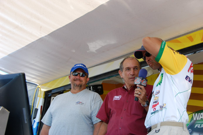 4A632F1C-B5A3-4E09-A1F8-A17BAB25DA72