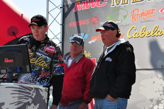 4AABCA86-6138-4E96-9EAC-EFA160770C30