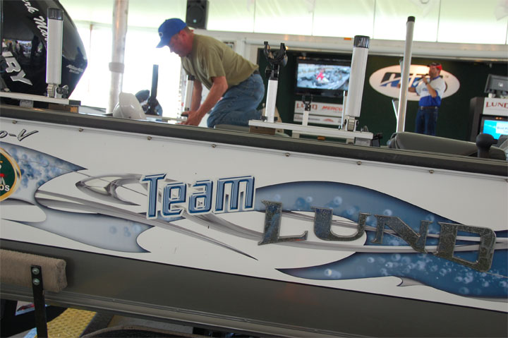 4AE17217-D1CD-45C5-B49C-48CADF8DF881