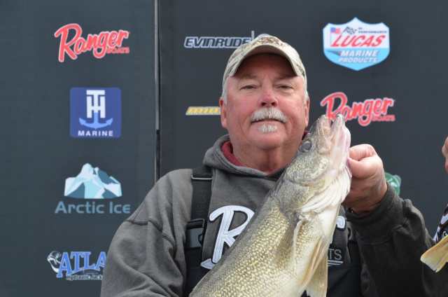 4AE39BA3-9D2E-4799-B5CC-7E3D8C58789A