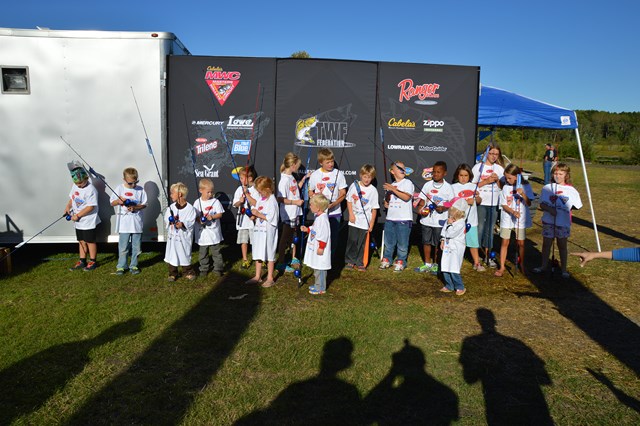 4AE6AD69-8D4A-4009-BB9F-8A4B8EB99730