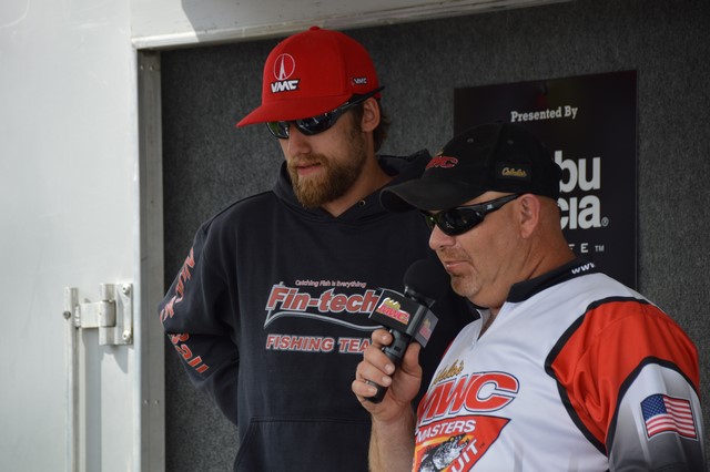 4B0C0AFC-595E-4C4F-97DC-4F31314A0F8D