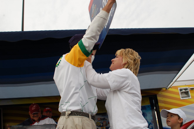 4B10767D-4306-43A8-9306-E617613F160D