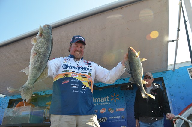 4B4A23AC-8CE0-4748-A834-0AAC00DD4821