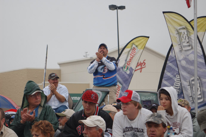 4B6695C4-BE04-44FE-BE46-DA82A8B4E42C