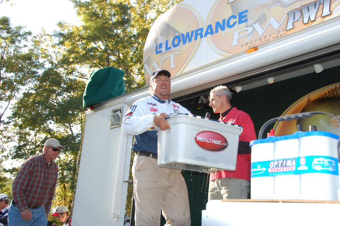 4B6BF200-6807-4B26-BFED-9F92B7A29E50