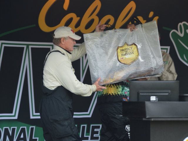 4B9B054A-806D-4DDB-BF02-9C7D9AA72614