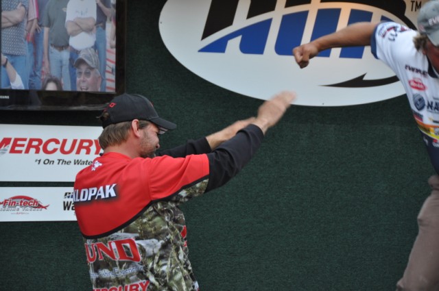 4BCAE66A-B86F-45CF-A7FB-3DABDA4FE712