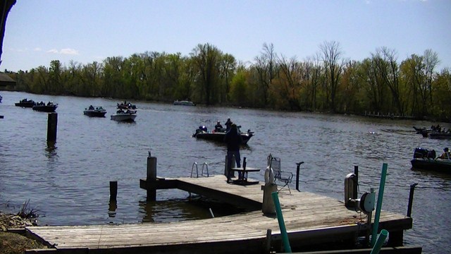 4BD65FFC-642B-4391-94A5-758B0986D7EC