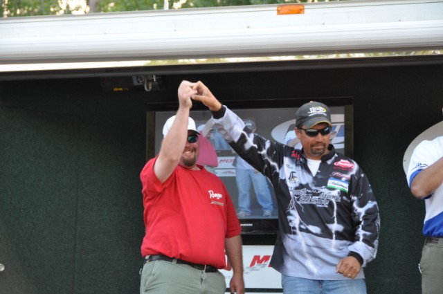 4BED0DB1-05B8-4BC3-8DA9-1FBC073072E5