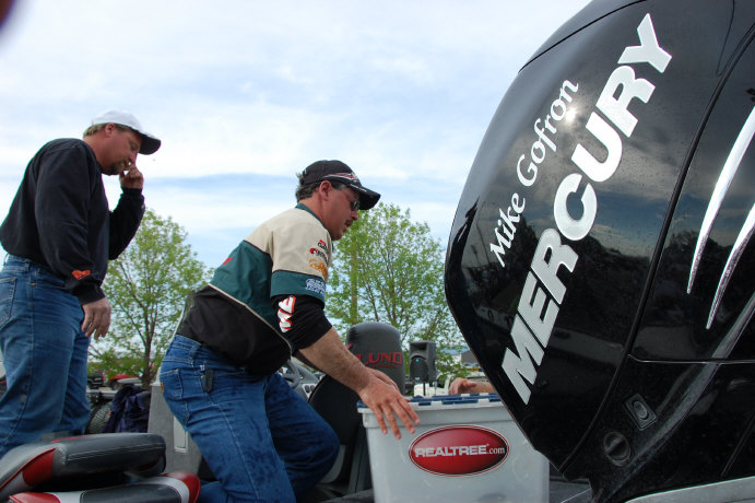 4BF59742-1FD0-423F-9955-11B1D74FB1D8