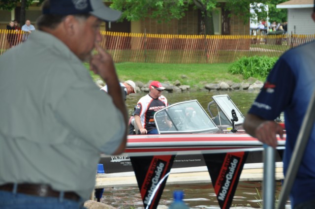 4BF7A799-EE26-46D2-91D9-03AC53A85DD6