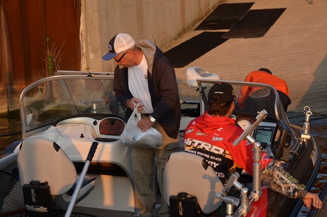 4C0679EA-DA31-44D4-8B50-B34F66AC445C