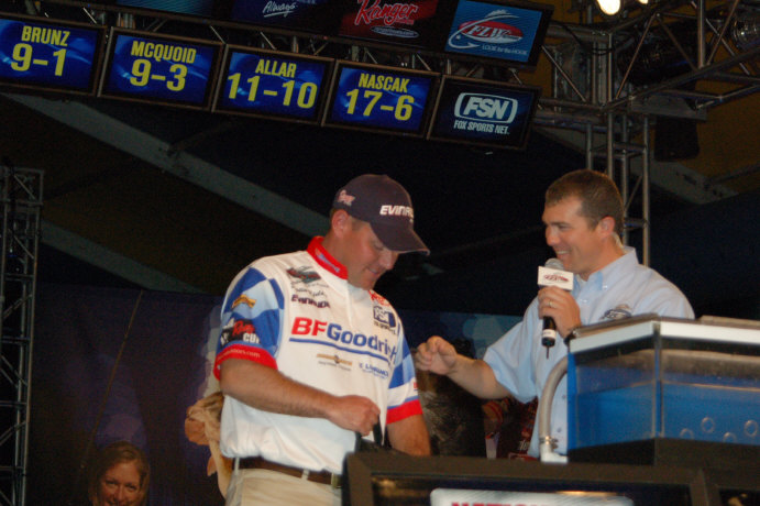 4C3E62FB-2855-4029-A864-6A5DF1A90530