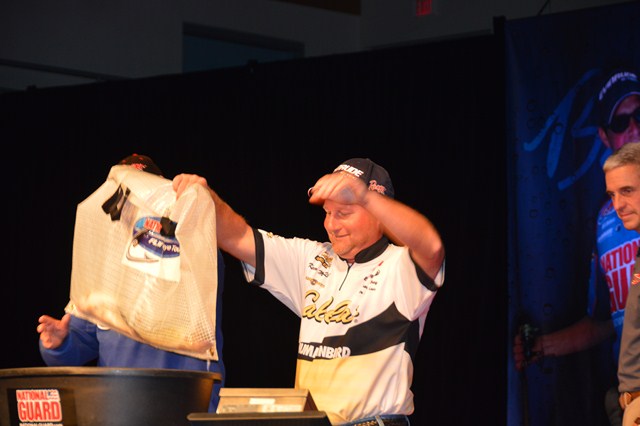 4C61EBF0-D555-4037-B7EB-0784F3C6F796