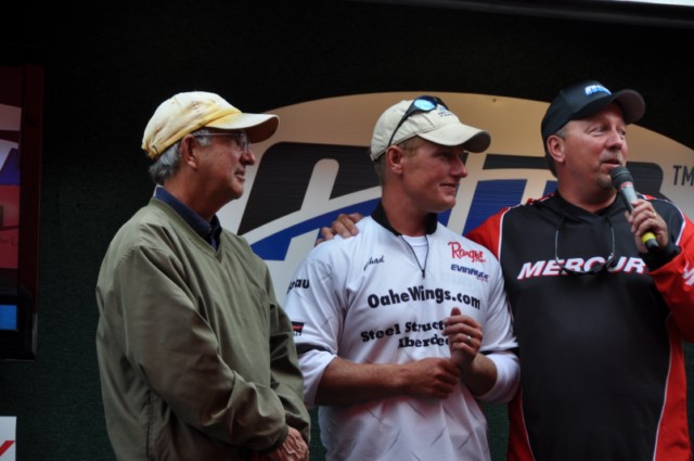 4C6615B9-76B2-46AE-B54D-265F8C0CF2FF