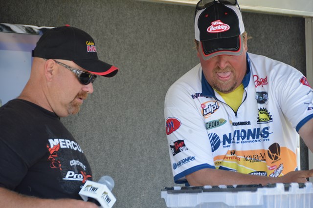 4C866683-1D6E-47F8-A591-F36B31ECFE36