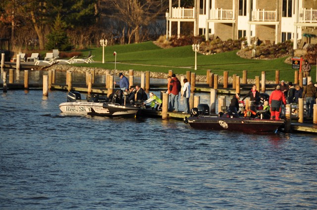 4C8BD571-4697-4DF0-917D-8785E7A48E2A