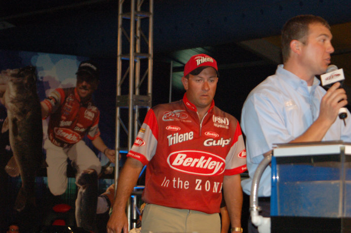 4C9DCAD3-E623-4889-89AB-71922F6EAC73