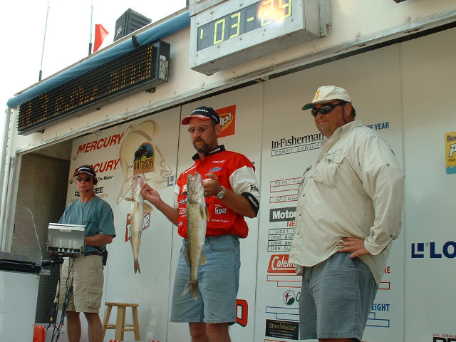 4CB949A6-E33E-4DCB-86AC-214C1E5A66F7