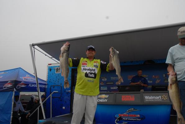 4CC401A1-BD19-4FBA-9B80-705C05504EBB