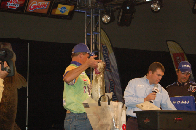 4CE7EF9B-DE1B-474E-823B-D6FFC41A8294